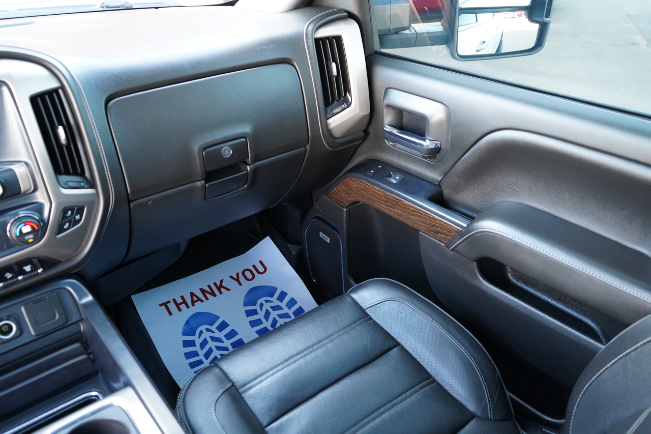 GMC Sierra 2500HD 4WD Crew Cab 153.7" Denali 2017