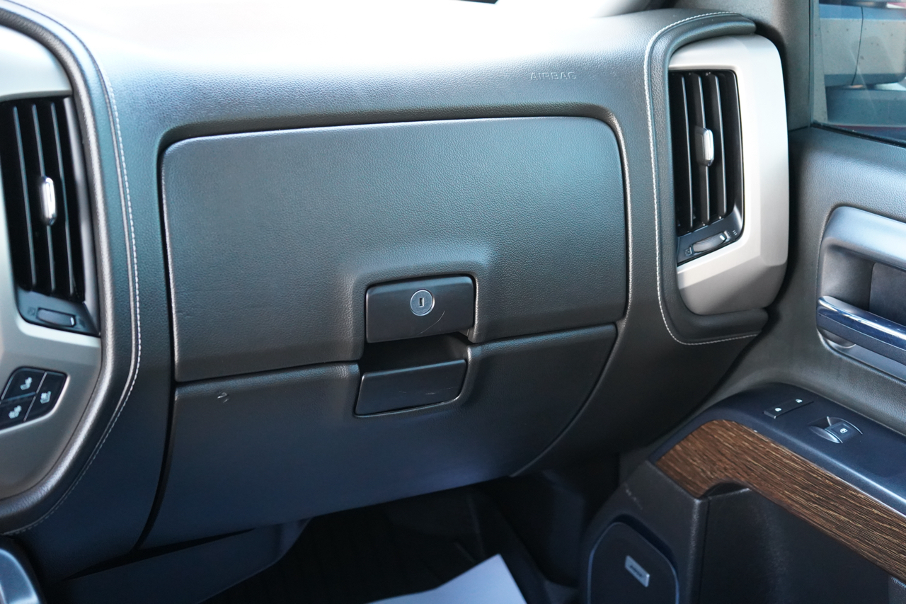 GMC Sierra 2500HD 4WD Crew Cab 153.7" Denali 2017