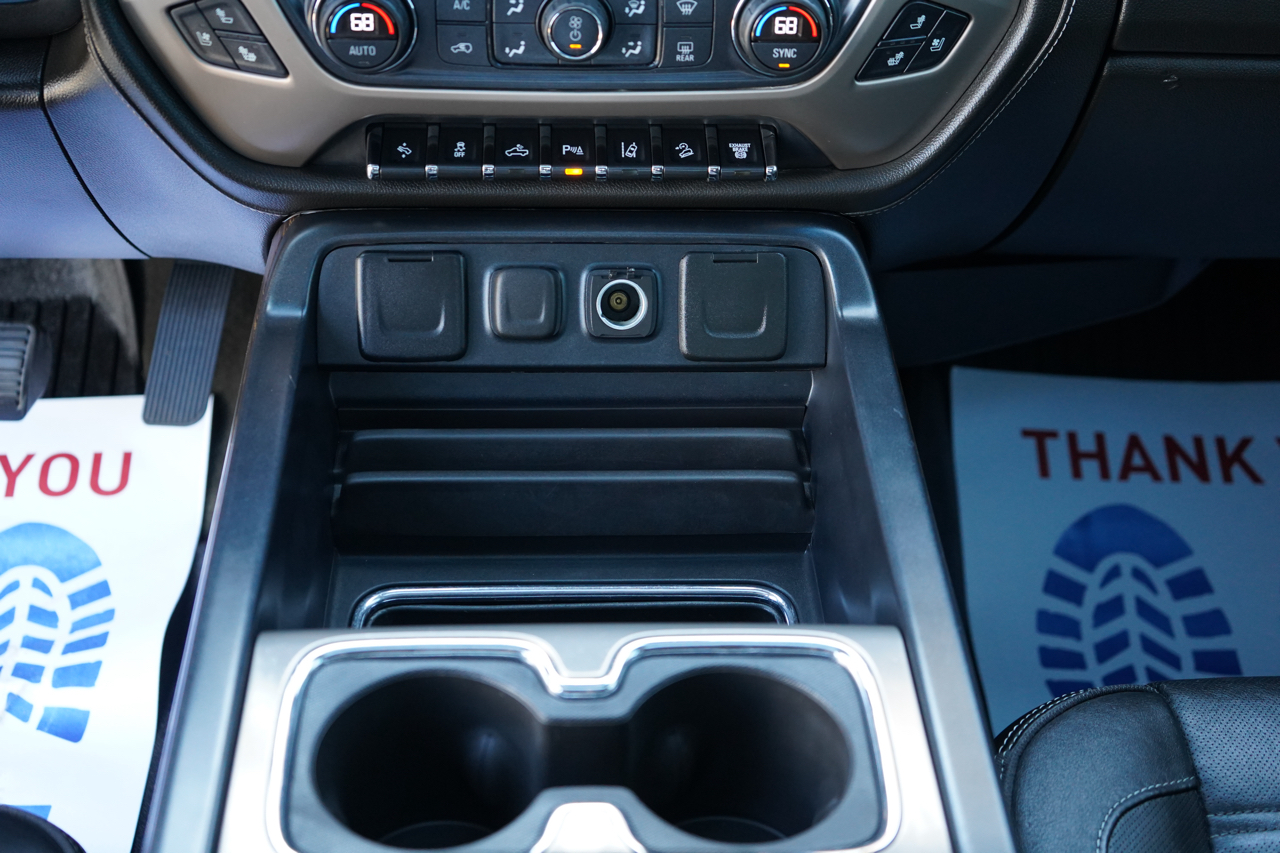 GMC Sierra 2500HD 4WD Crew Cab 153.7" Denali 2017