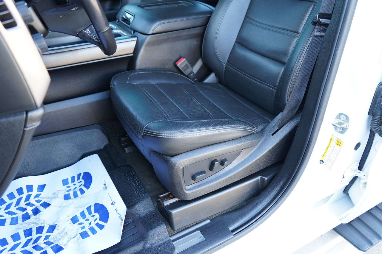 GMC Sierra 2500HD 4WD Crew Cab 153.7" Denali 2017