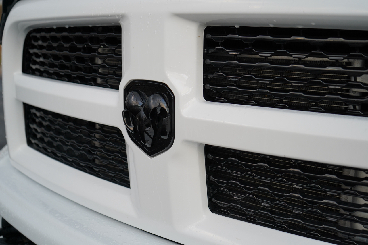 2017 Ram 2500 Laramie photo 3