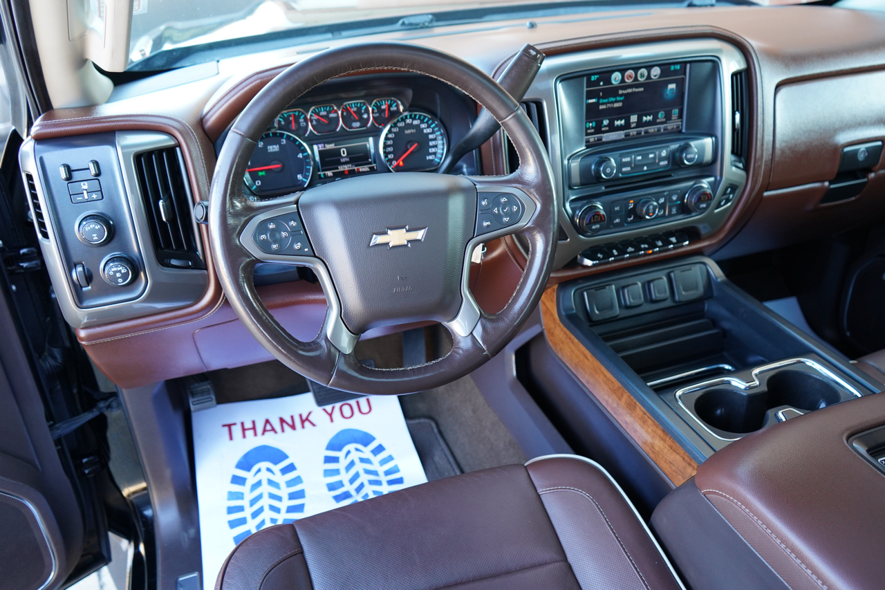 Chevrolet Silverado 3500HD 4WD Crew Cab 153.7" High Country 2018