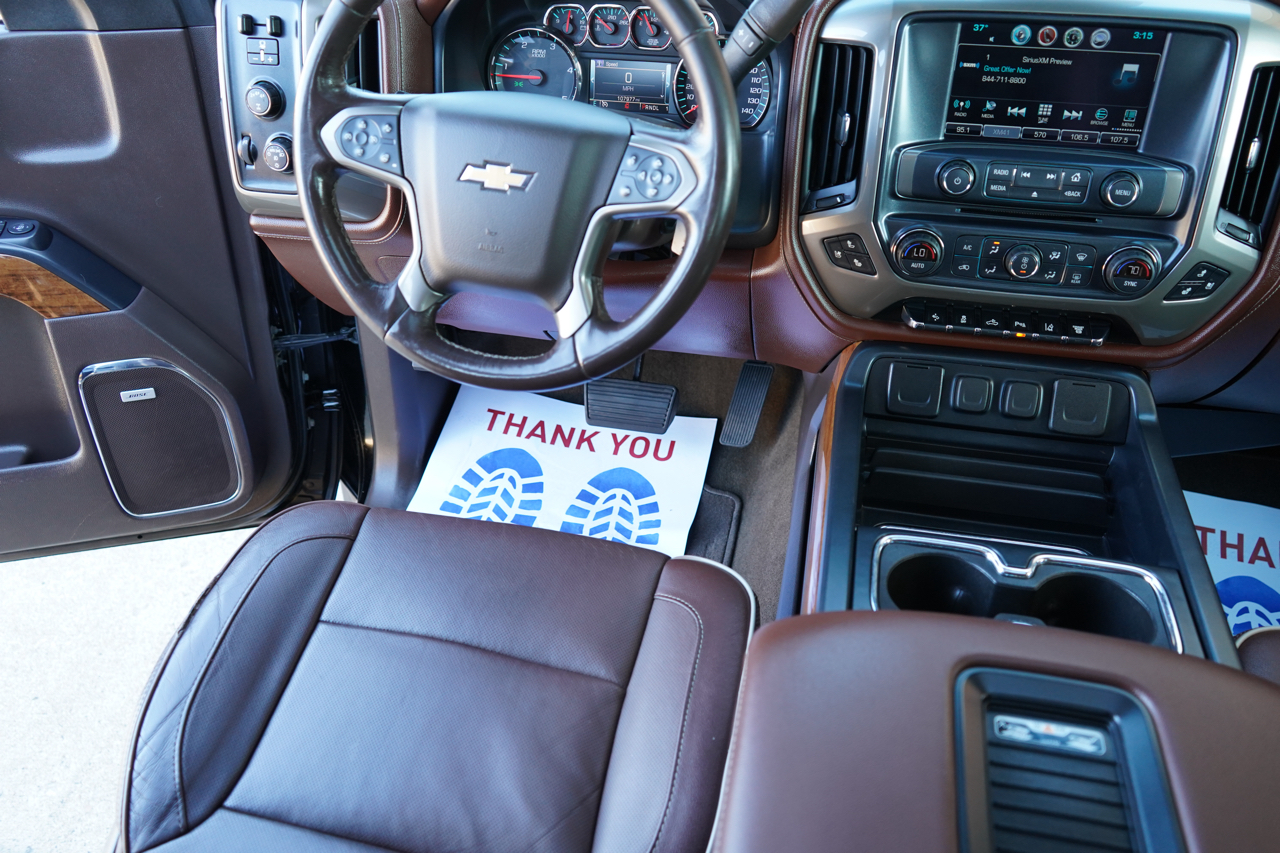 Chevrolet Silverado 3500HD 4WD Crew Cab 153.7" High Country 2018