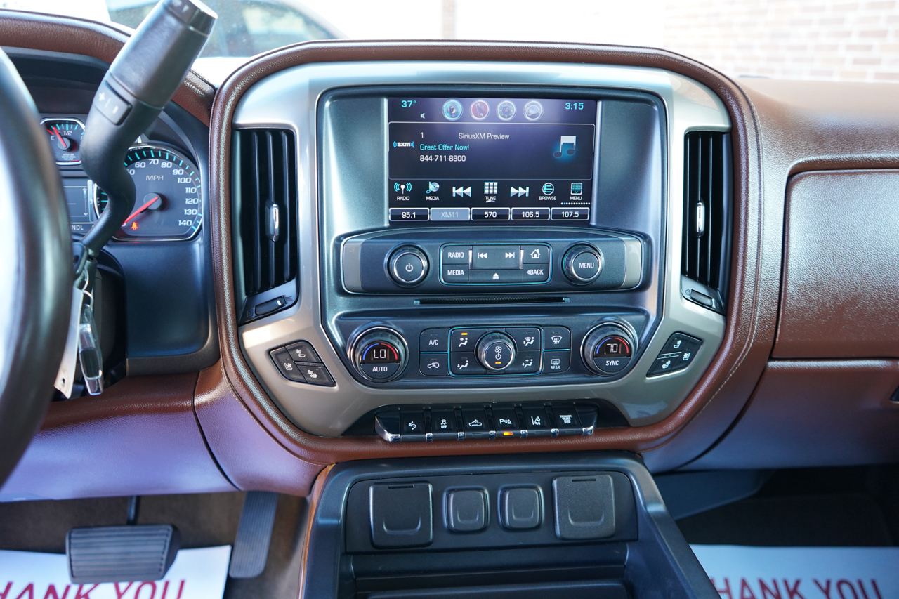 Chevrolet Silverado 3500HD 4WD Crew Cab 153.7" High Country 2018