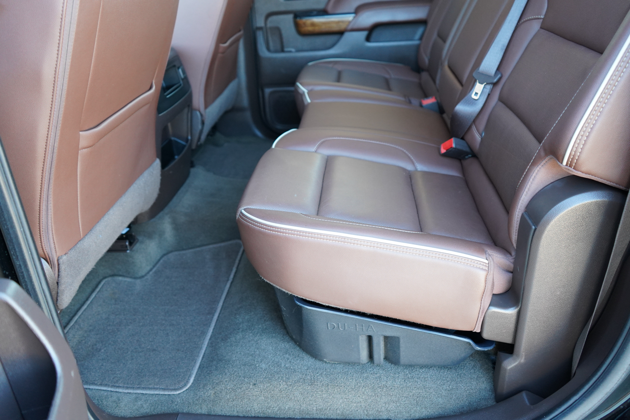 Chevrolet Silverado 3500HD 4WD Crew Cab 153.7" High Country 2018