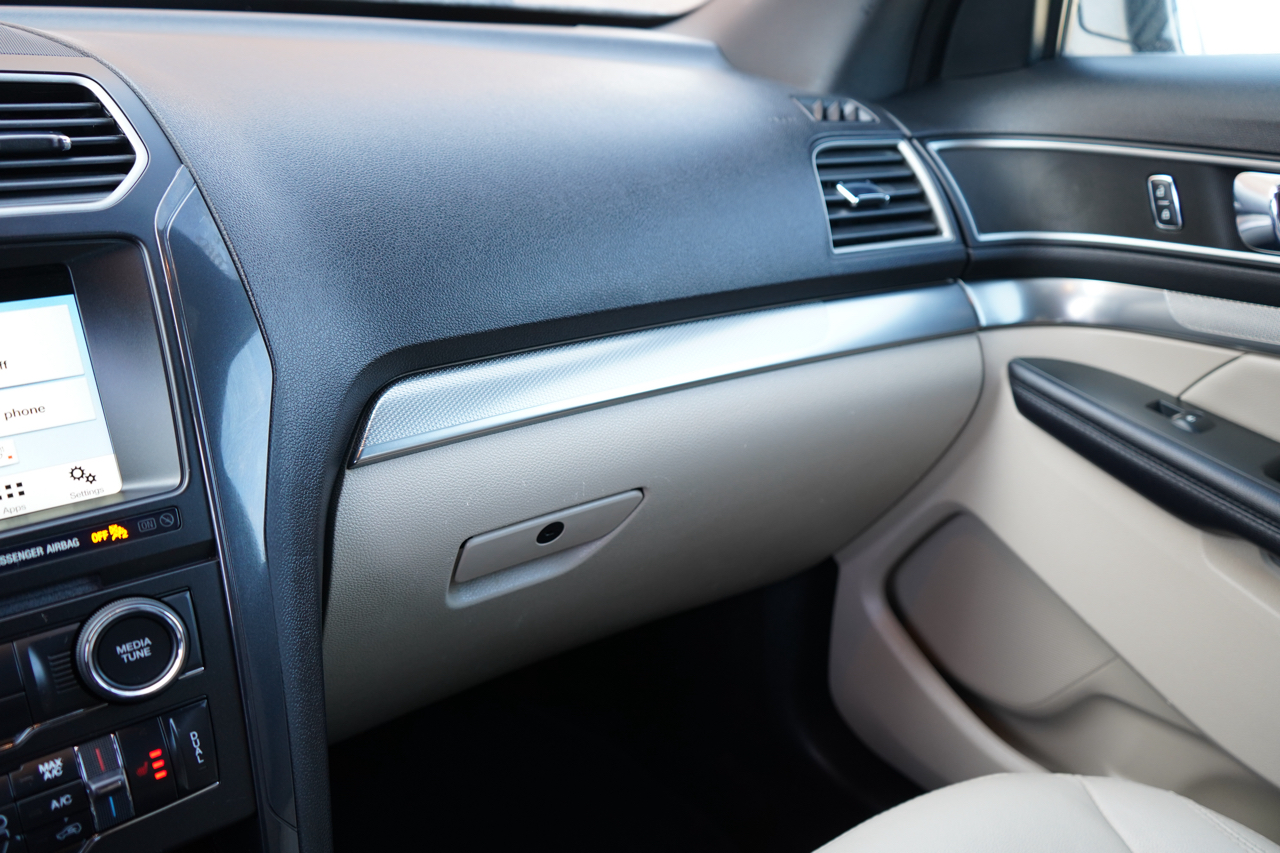 Ford Explorer XLT FWD 2018