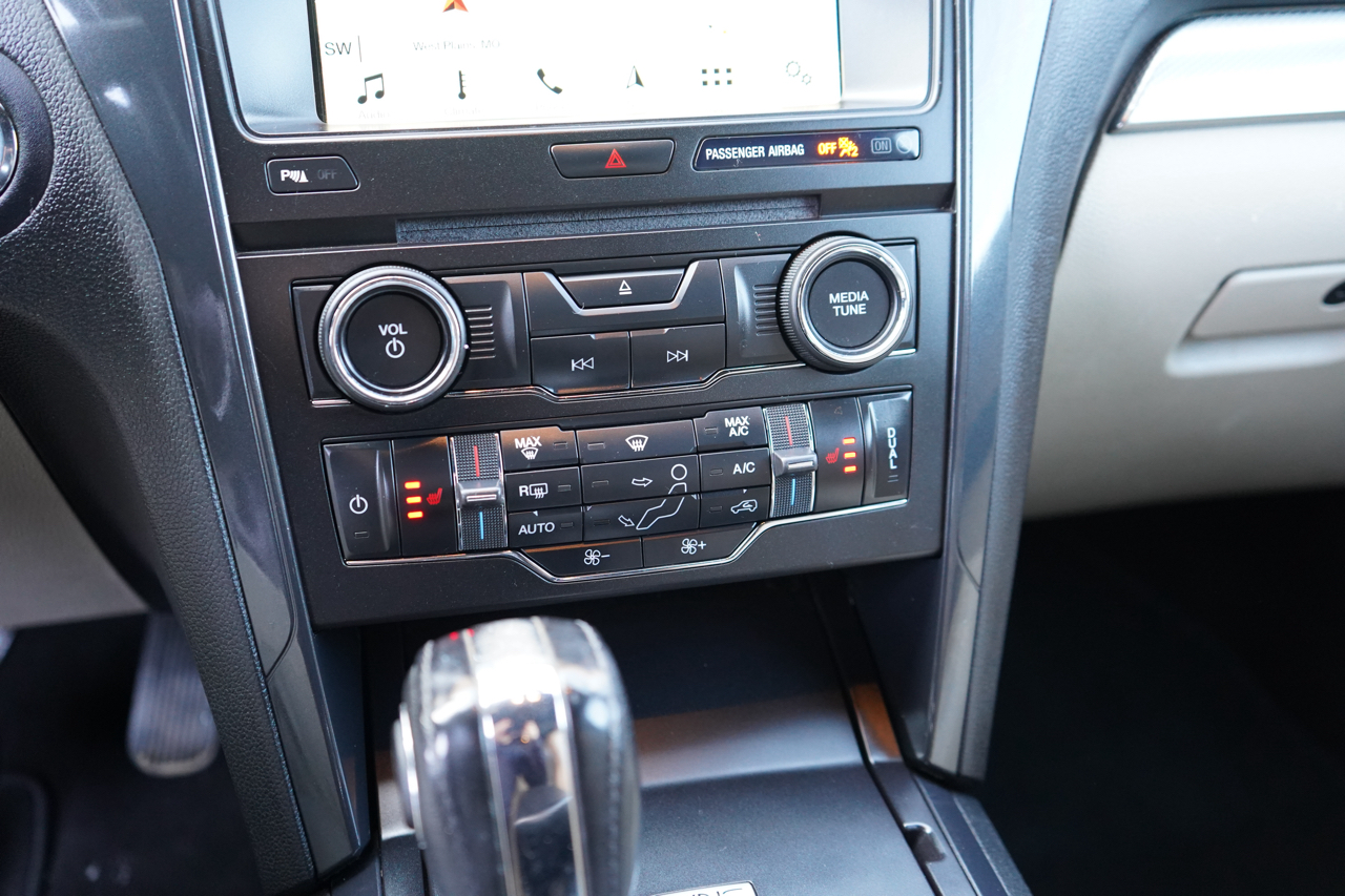 Ford Explorer XLT FWD 2018