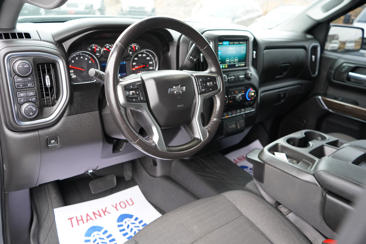 Chevrolet Silverado 1500 4WD Crew Cab 147" RST 2021