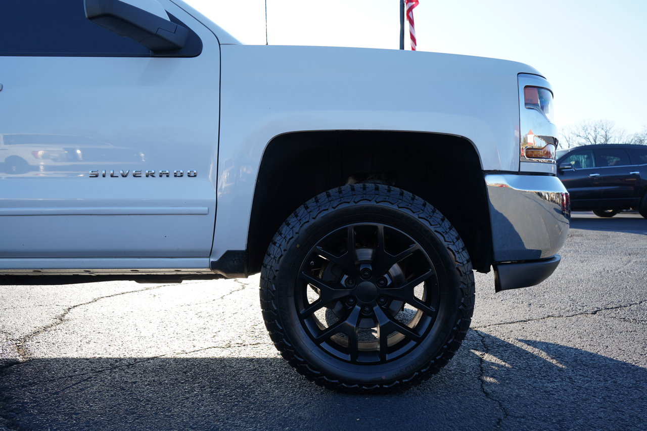 Chevrolet Silverado 1500 4WD Crew Cab 143.5" LT w/1LT 2016