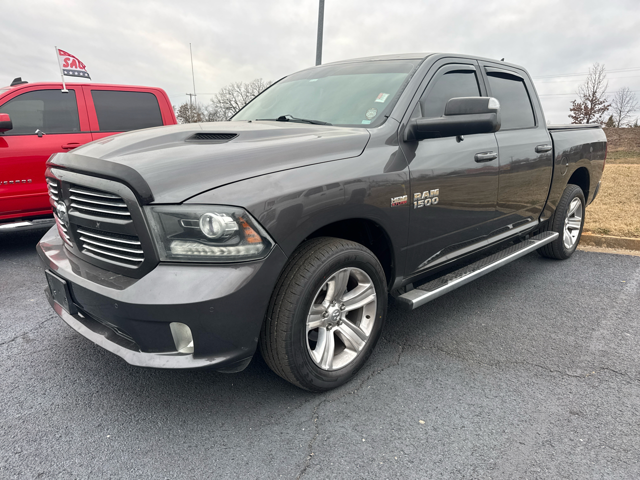 RAM 1500 4WD Crew Cab 140.5" Sport 2014