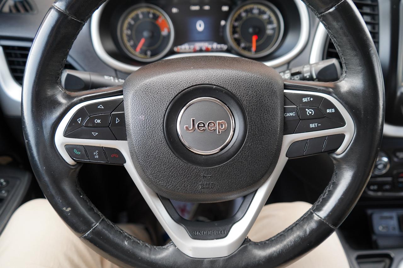 Jeep Cherokee Limited FWD 2017