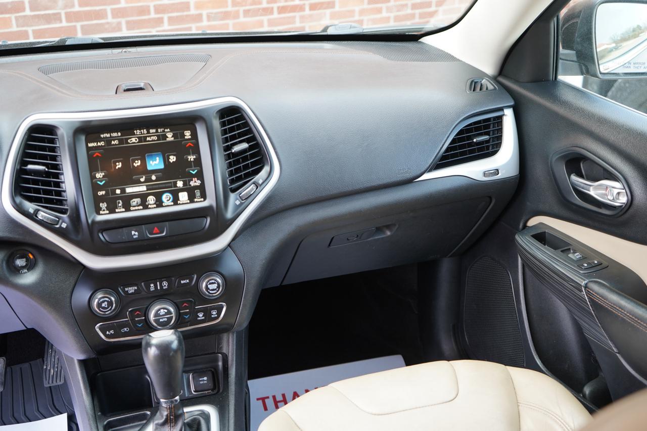 Jeep Cherokee Limited FWD 2017