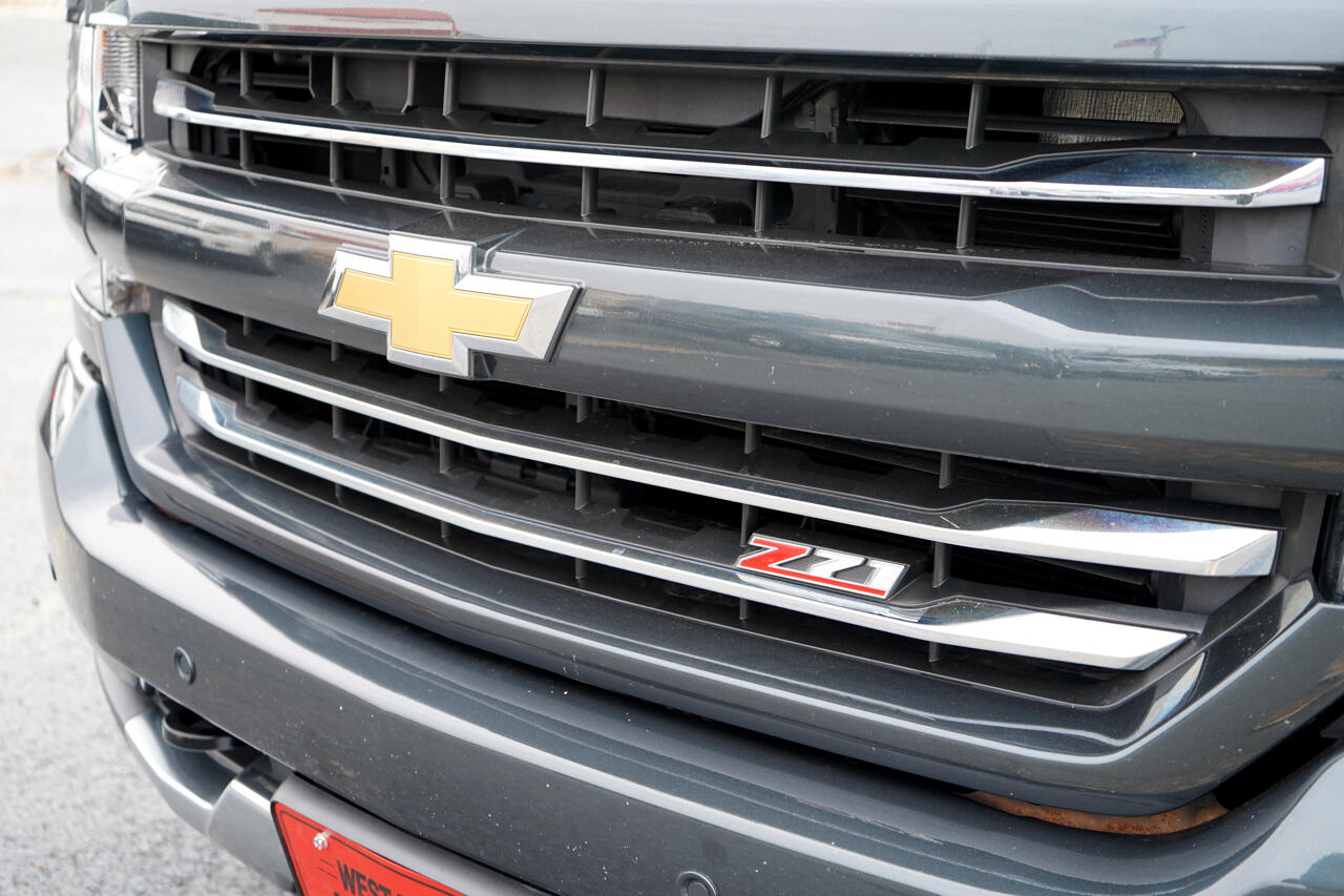 Chevrolet Silverado 1500 LTZ Z71 Double Cab 4WD 2018