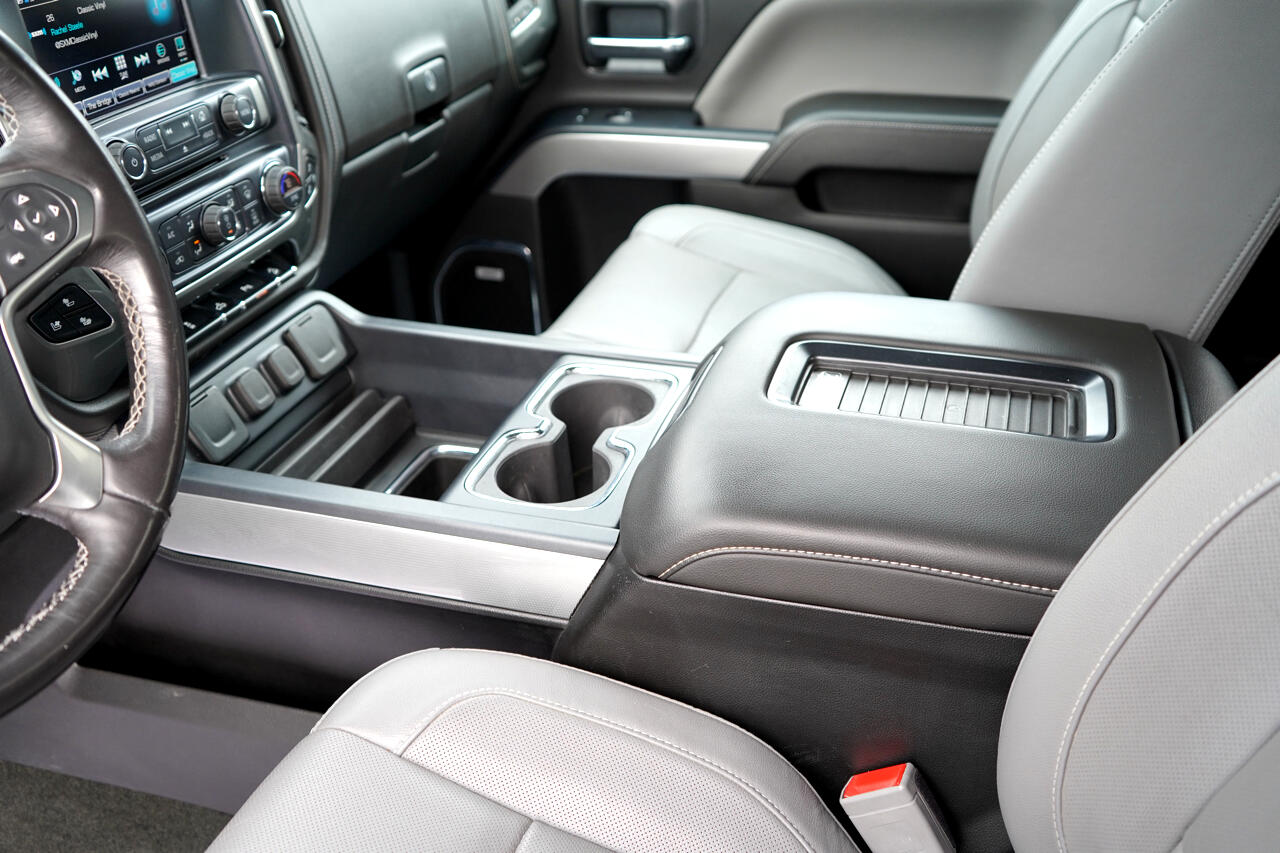 Chevrolet Silverado 1500 LTZ Z71 Double Cab 4WD 2018