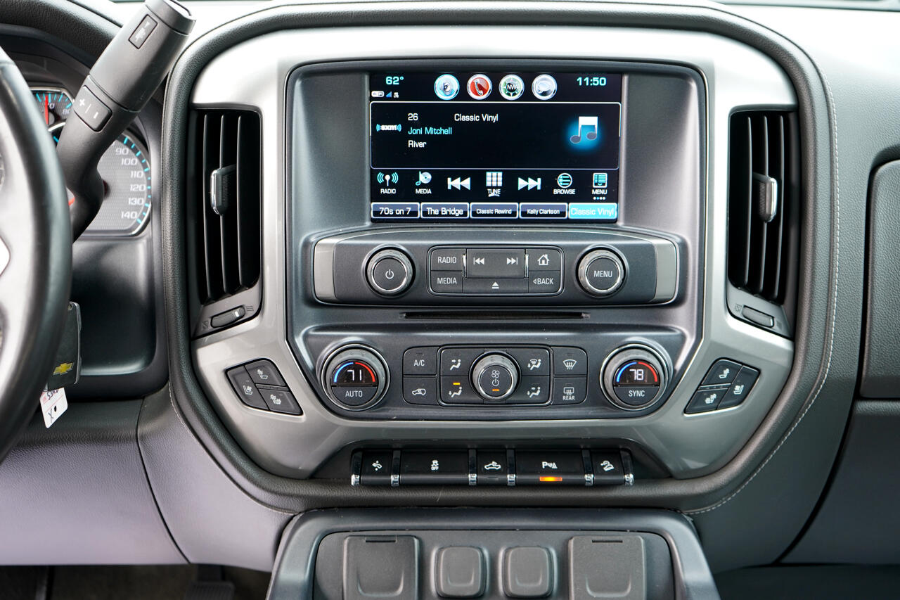 Chevrolet Silverado 1500 LTZ Z71 Double Cab 4WD 2018