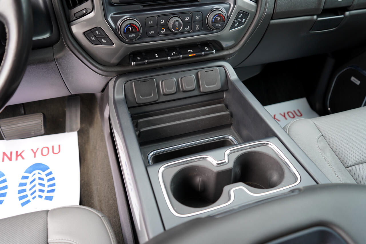 Chevrolet Silverado 1500 LTZ Z71 Double Cab 4WD 2018