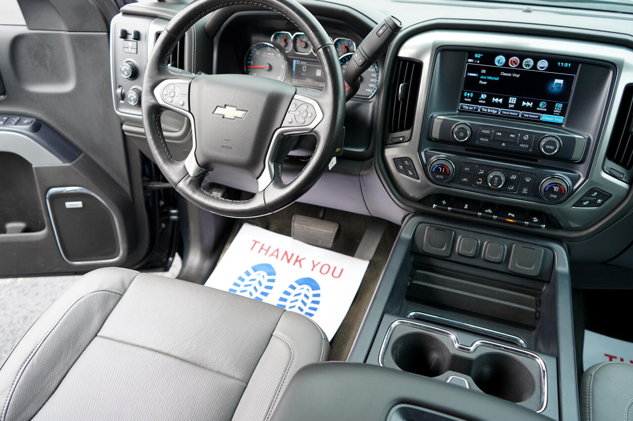 Chevrolet Silverado 1500 LTZ Z71 Double Cab 4WD 2018