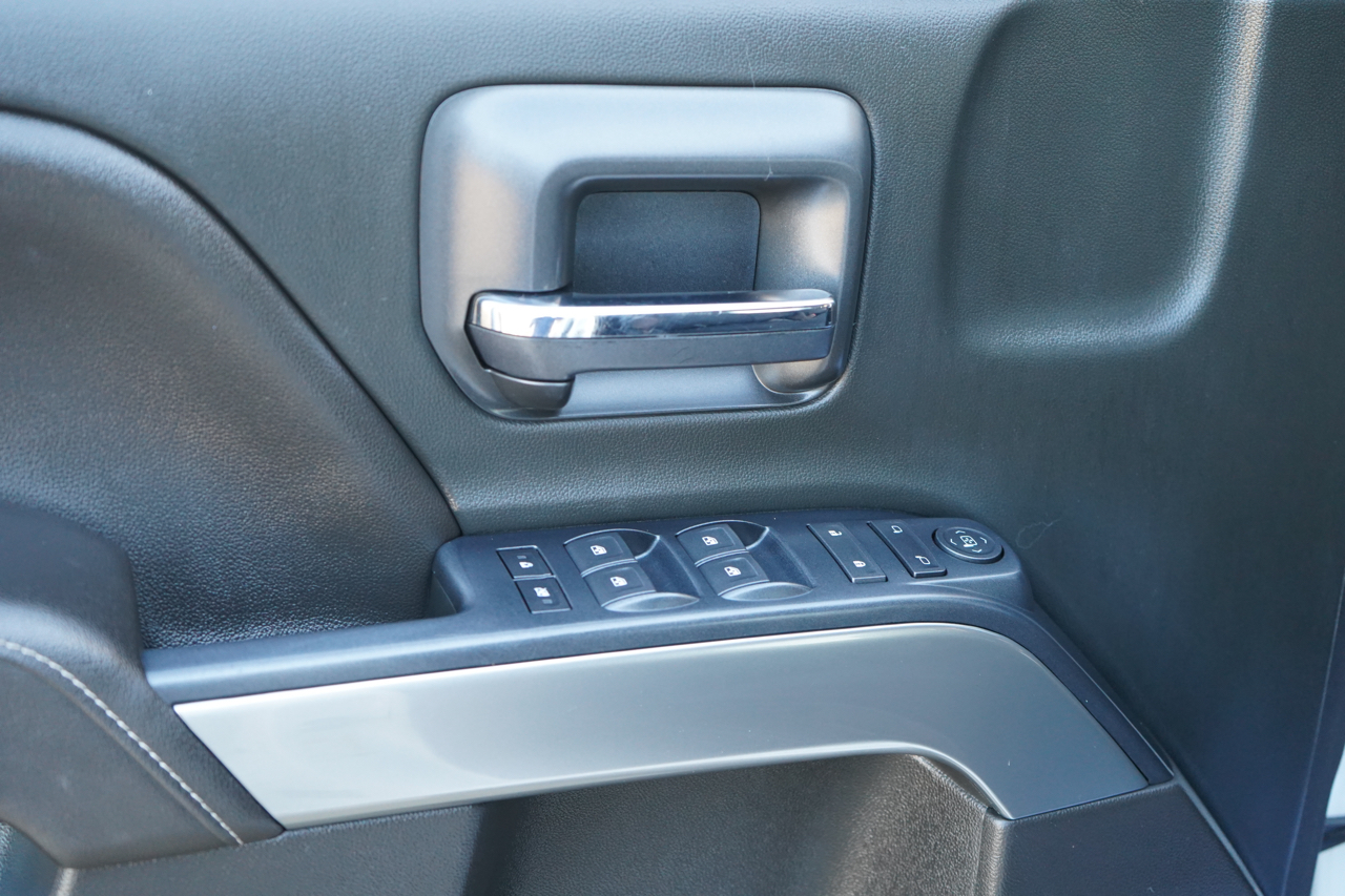 Chevrolet Silverado 2500HD 4WD Crew Cab 153.7" LT 2017