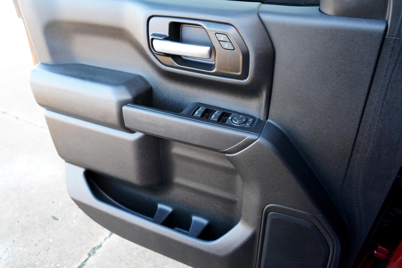 Chevrolet Silverado 1500 4WD Crew Cab 147" Custom Trail Boss 2020