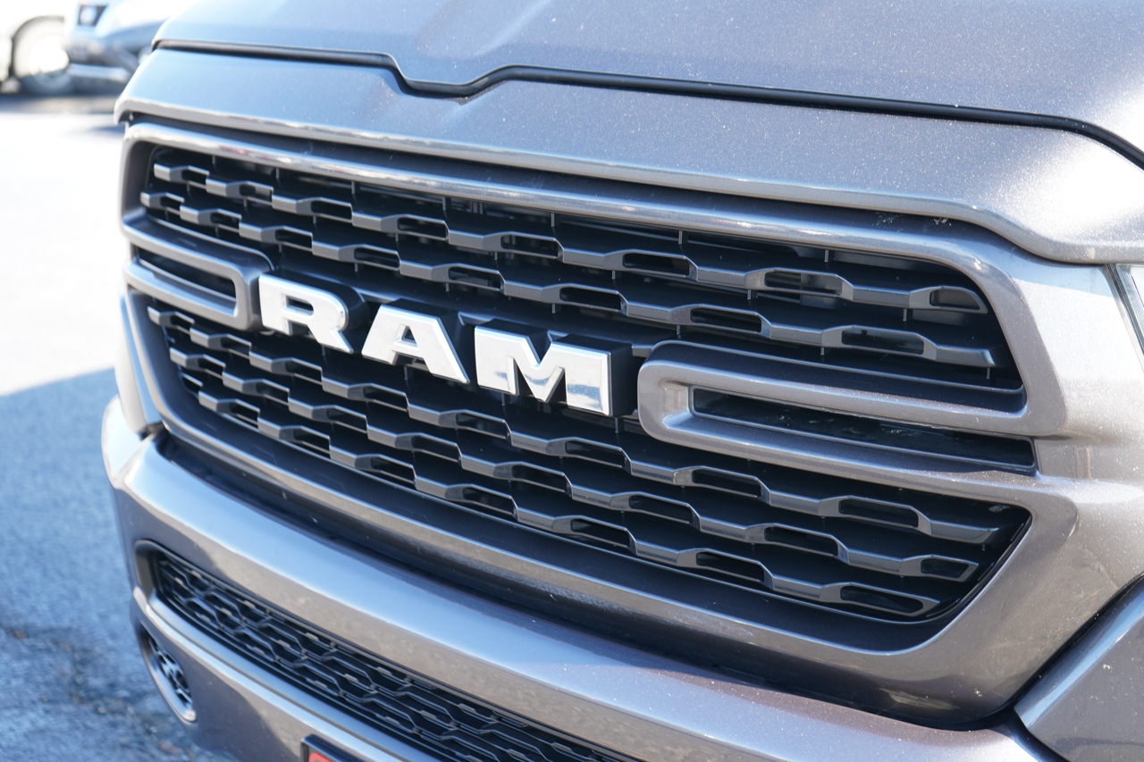 RAM 1500 Big Horn 4x4 Crew Cab 6'4" Box 2022