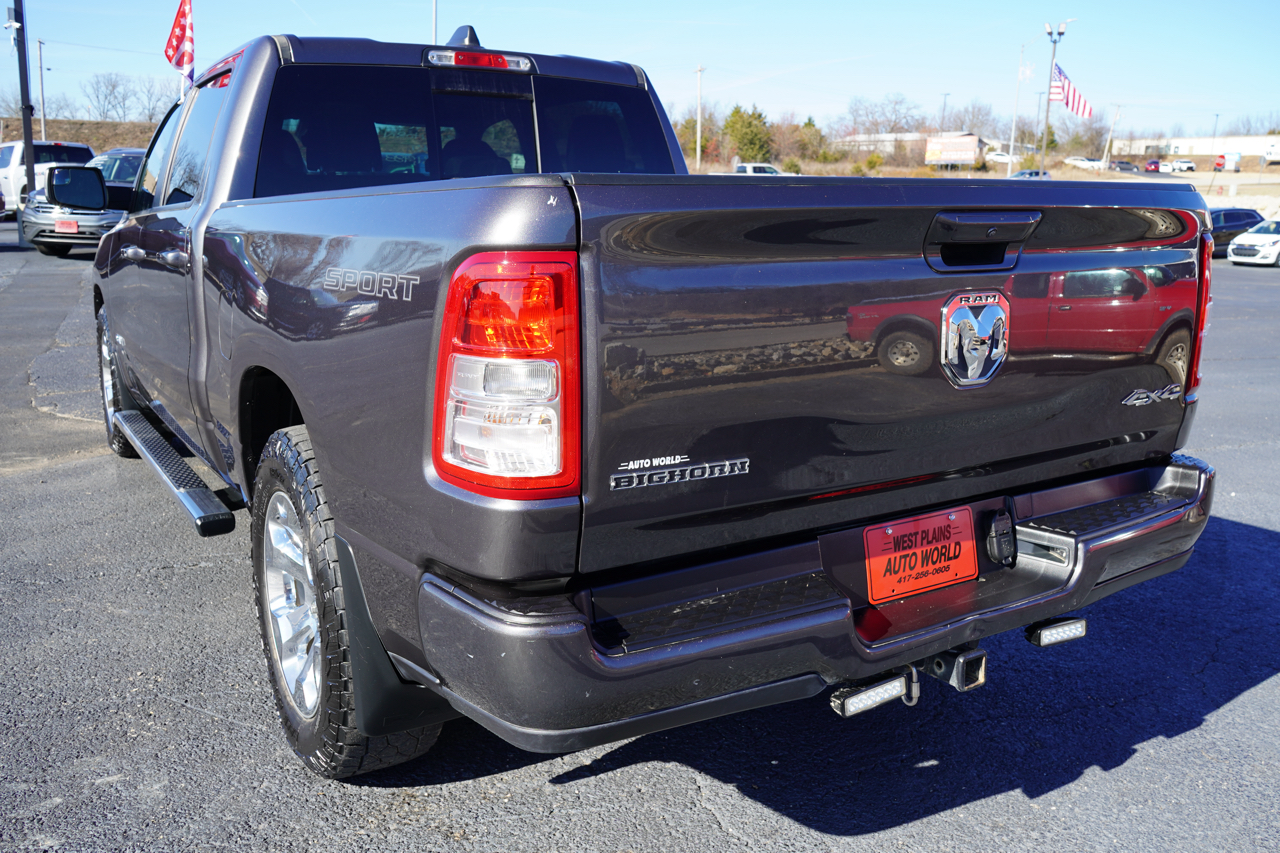 RAM 1500 Big Horn 4x4 Crew Cab 6'4" Box 2022