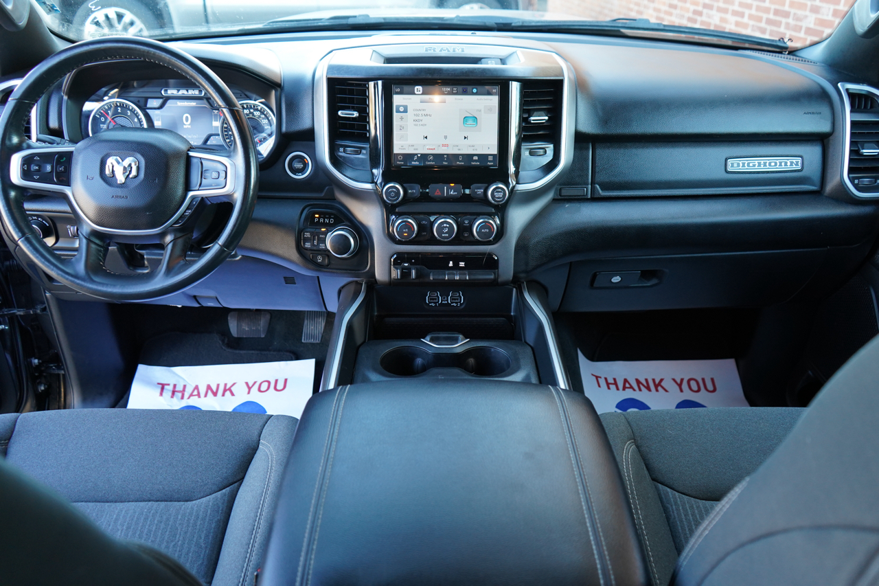 RAM 1500 Big Horn 4x4 Crew Cab 6'4" Box 2022