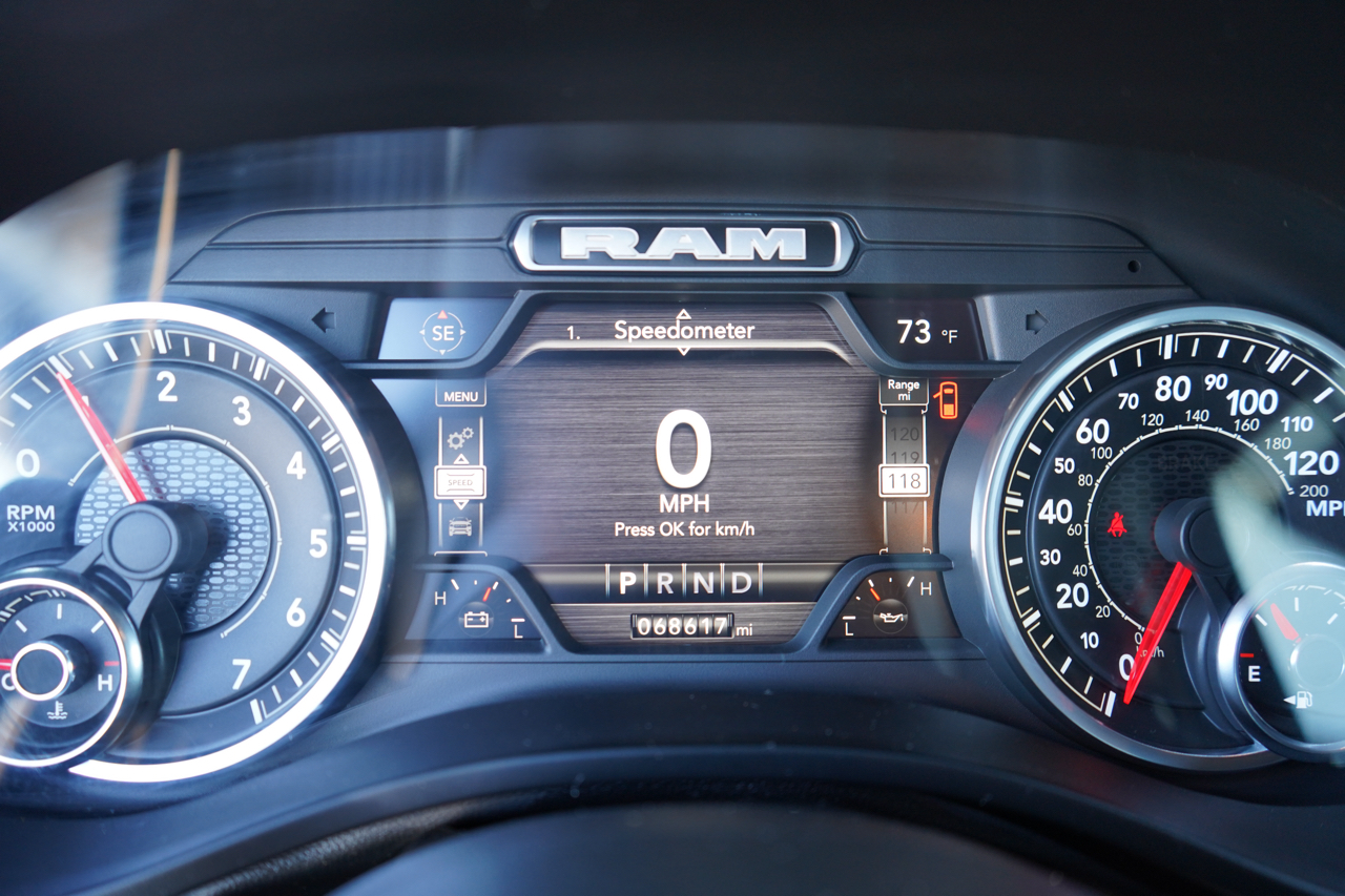 RAM 1500 Big Horn 4x4 Crew Cab 6'4" Box 2022