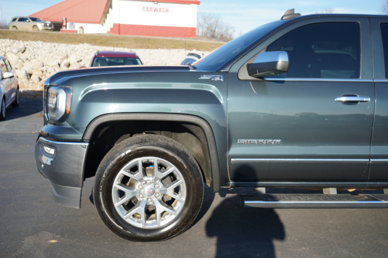 GMC Sierra 1500 4WD Crew Cab 143.5" SLT 2018