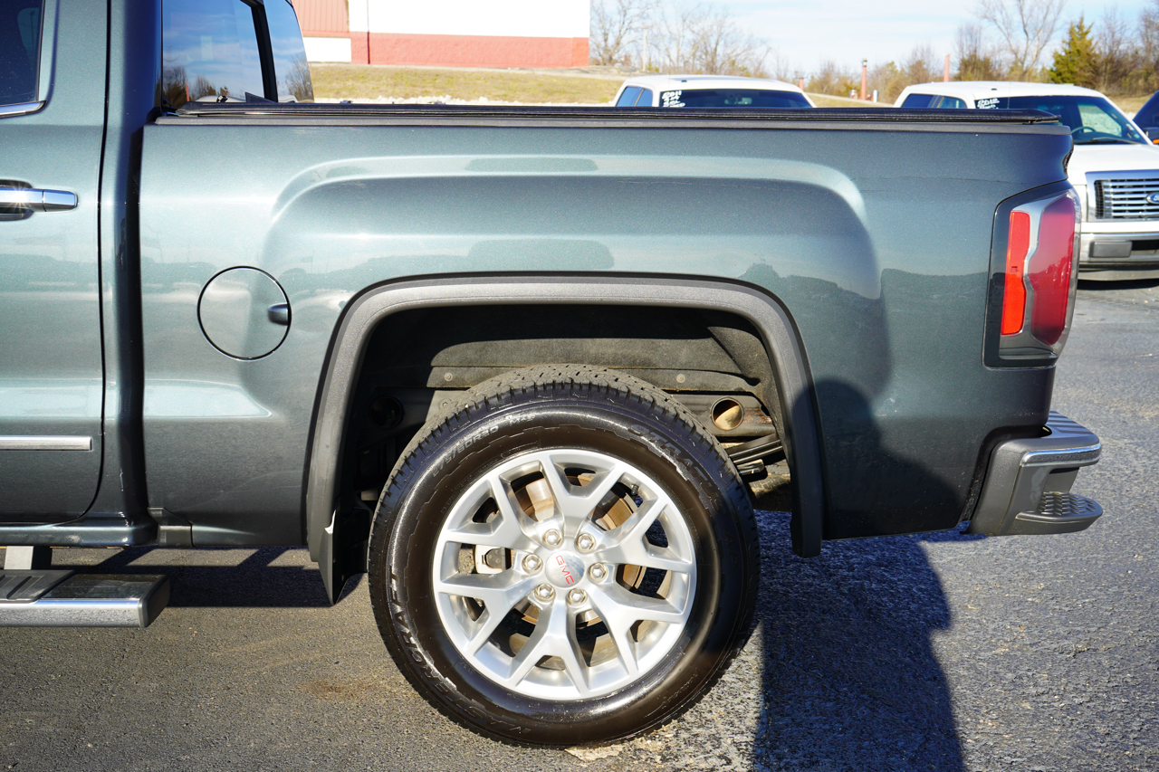 GMC Sierra 1500 4WD Crew Cab 143.5" SLT 2018