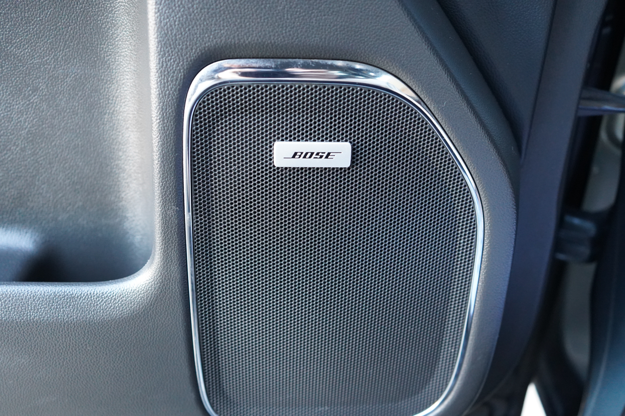 GMC Sierra 1500 4WD Crew Cab 143.5" SLT 2018