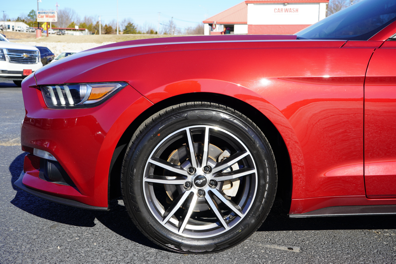 Ford Mustang 2dr Fastback EcoBoost Premium 2017