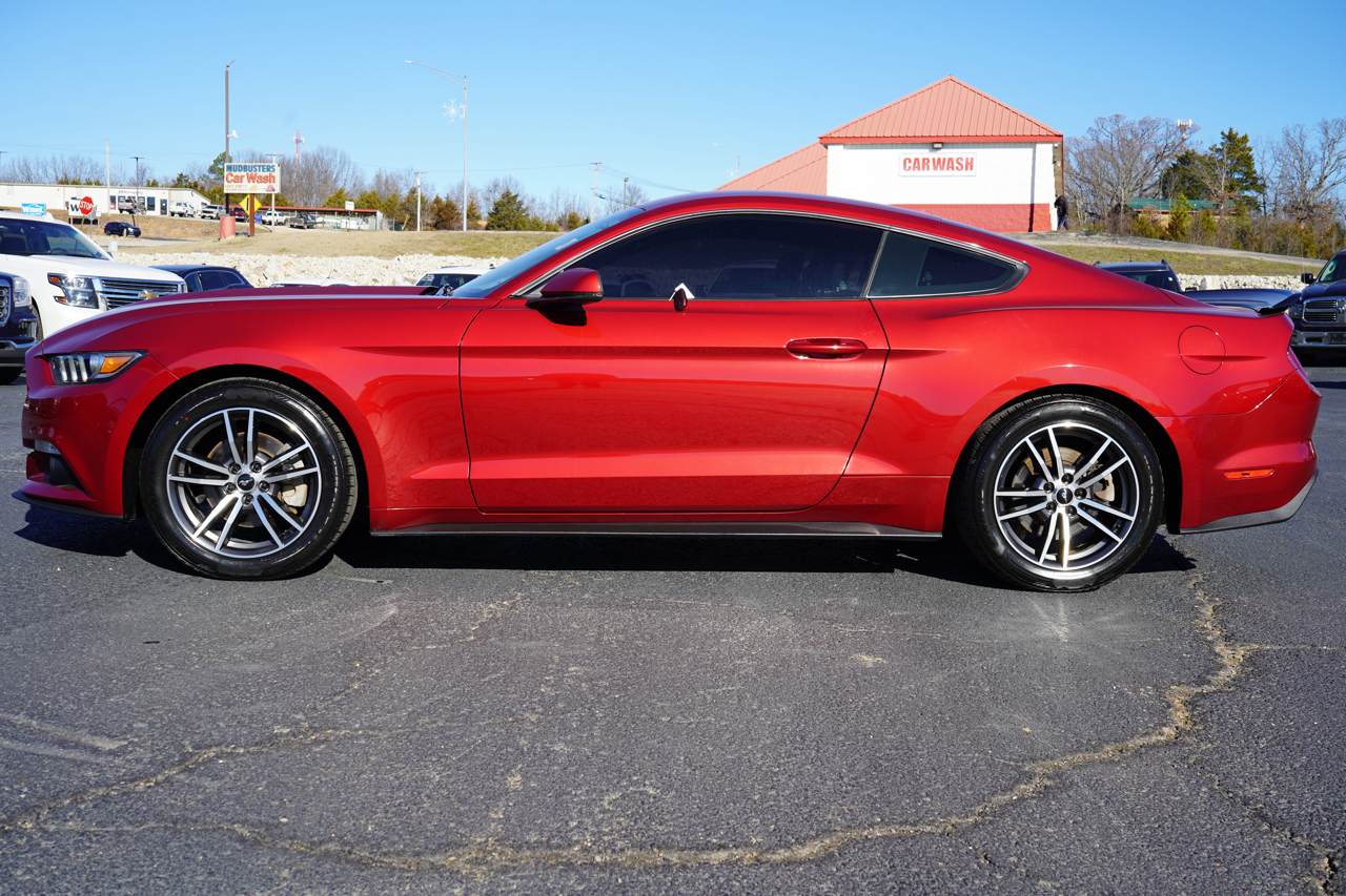 Ford Mustang 2dr Fastback EcoBoost Premium 2017