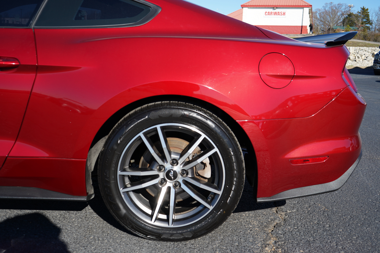 Ford Mustang 2dr Fastback EcoBoost Premium 2017