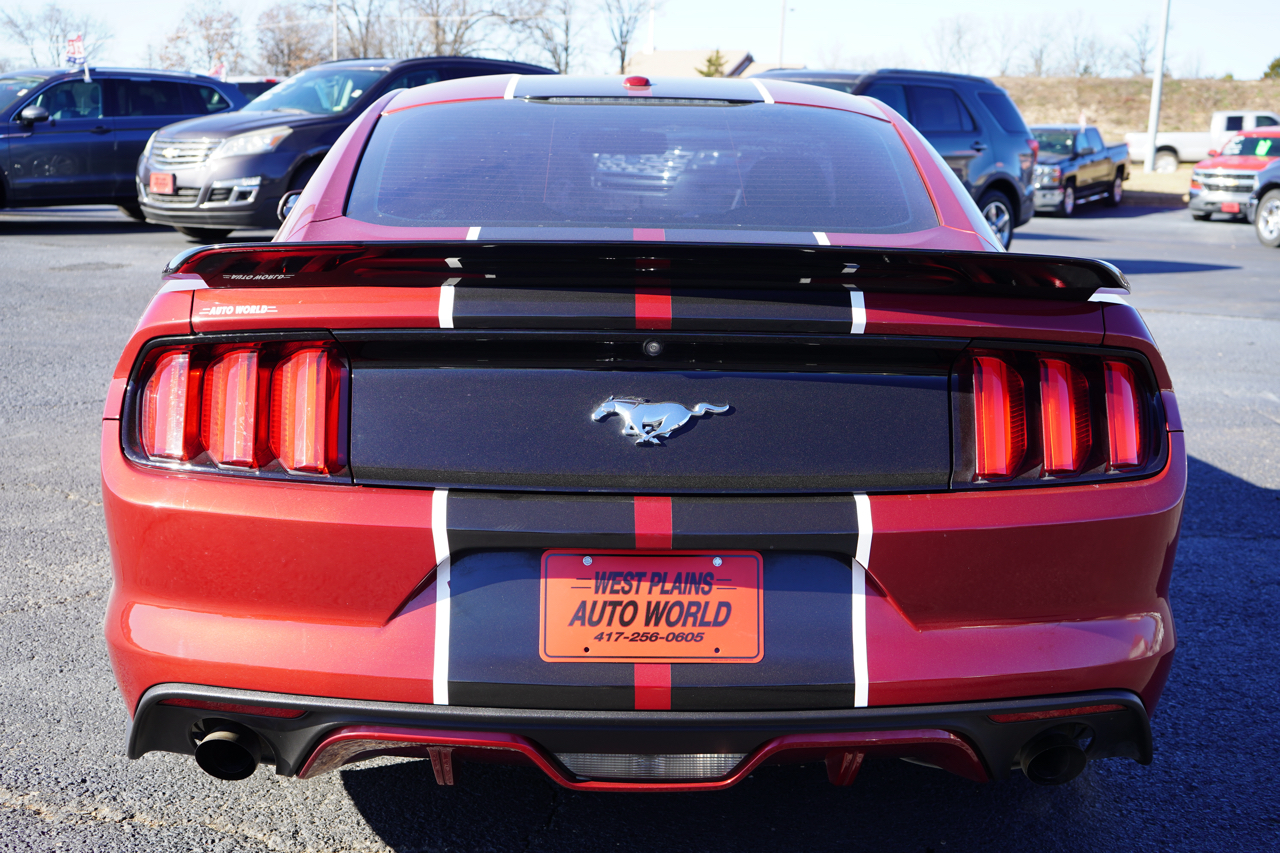 Ford Mustang 2dr Fastback EcoBoost Premium 2017