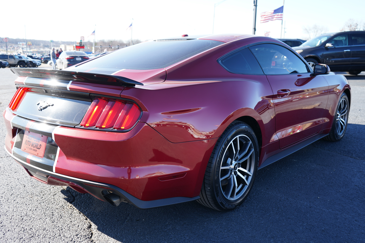 Ford Mustang 2dr Fastback EcoBoost Premium 2017