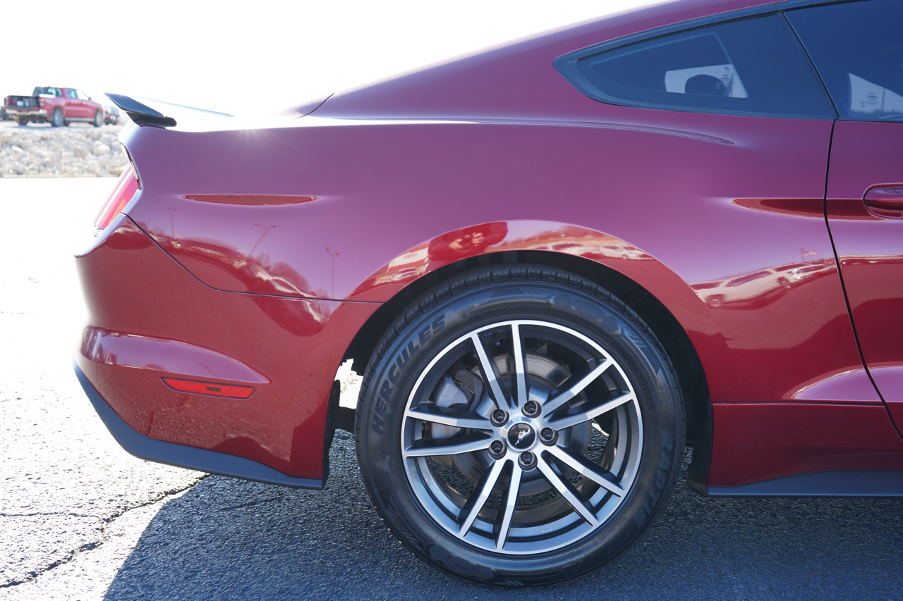 Ford Mustang 2dr Fastback EcoBoost Premium 2017