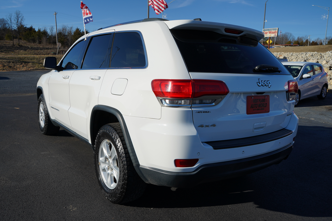 Jeep Grand Cherokee 4WD 4dr Laredo 2016