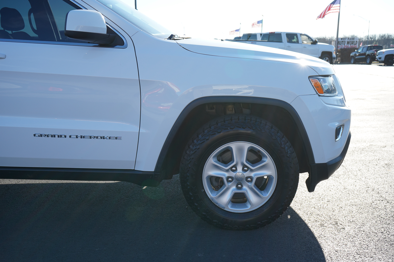 Jeep Grand Cherokee 4WD 4dr Laredo 2016