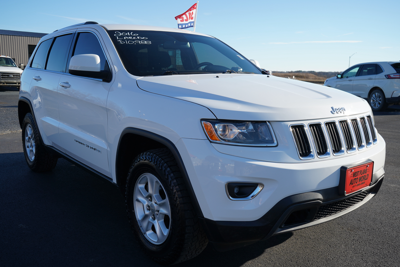 Jeep Grand Cherokee 4WD 4dr Laredo 2016