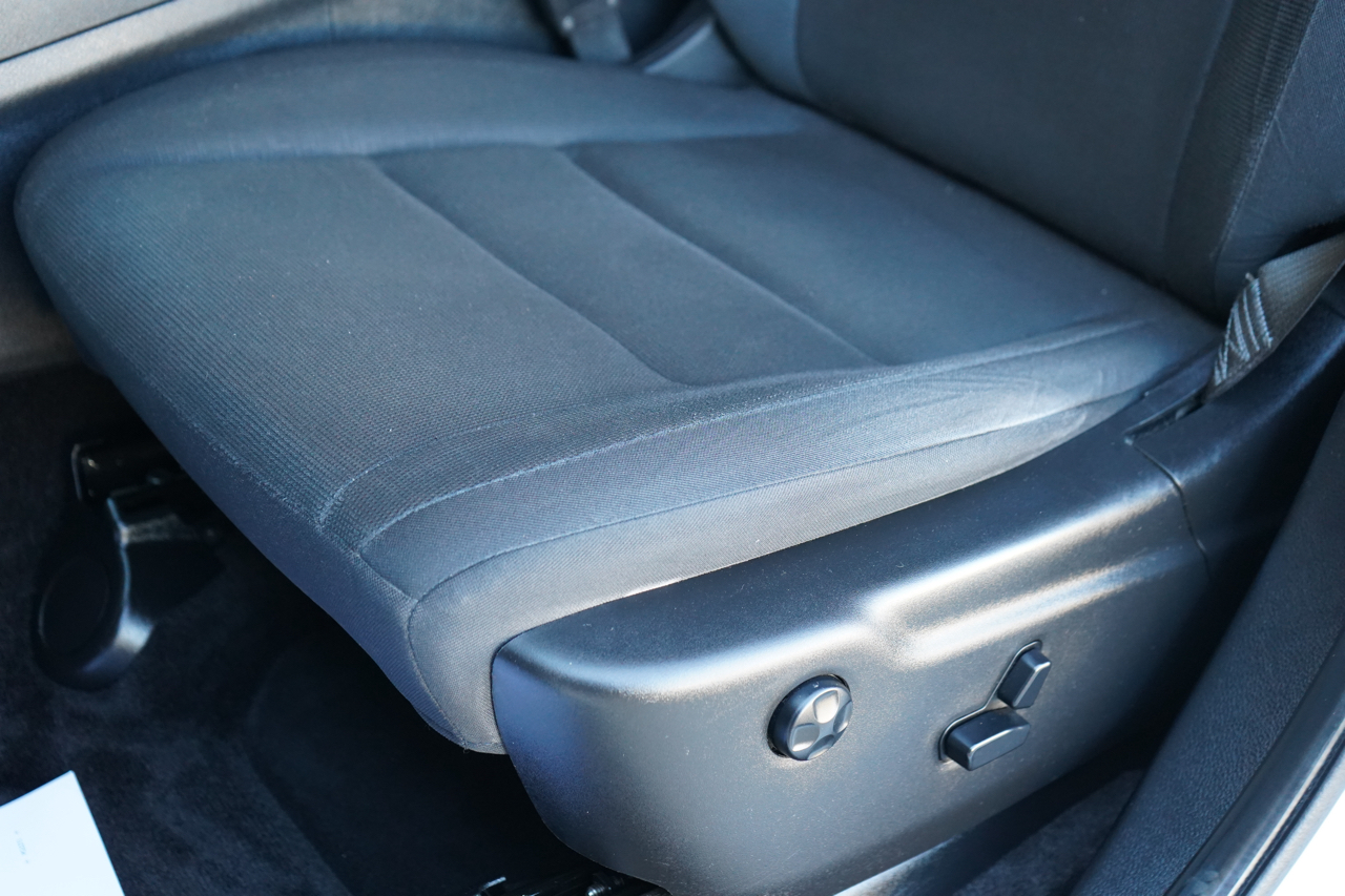 Jeep Grand Cherokee 4WD 4dr Laredo 2016