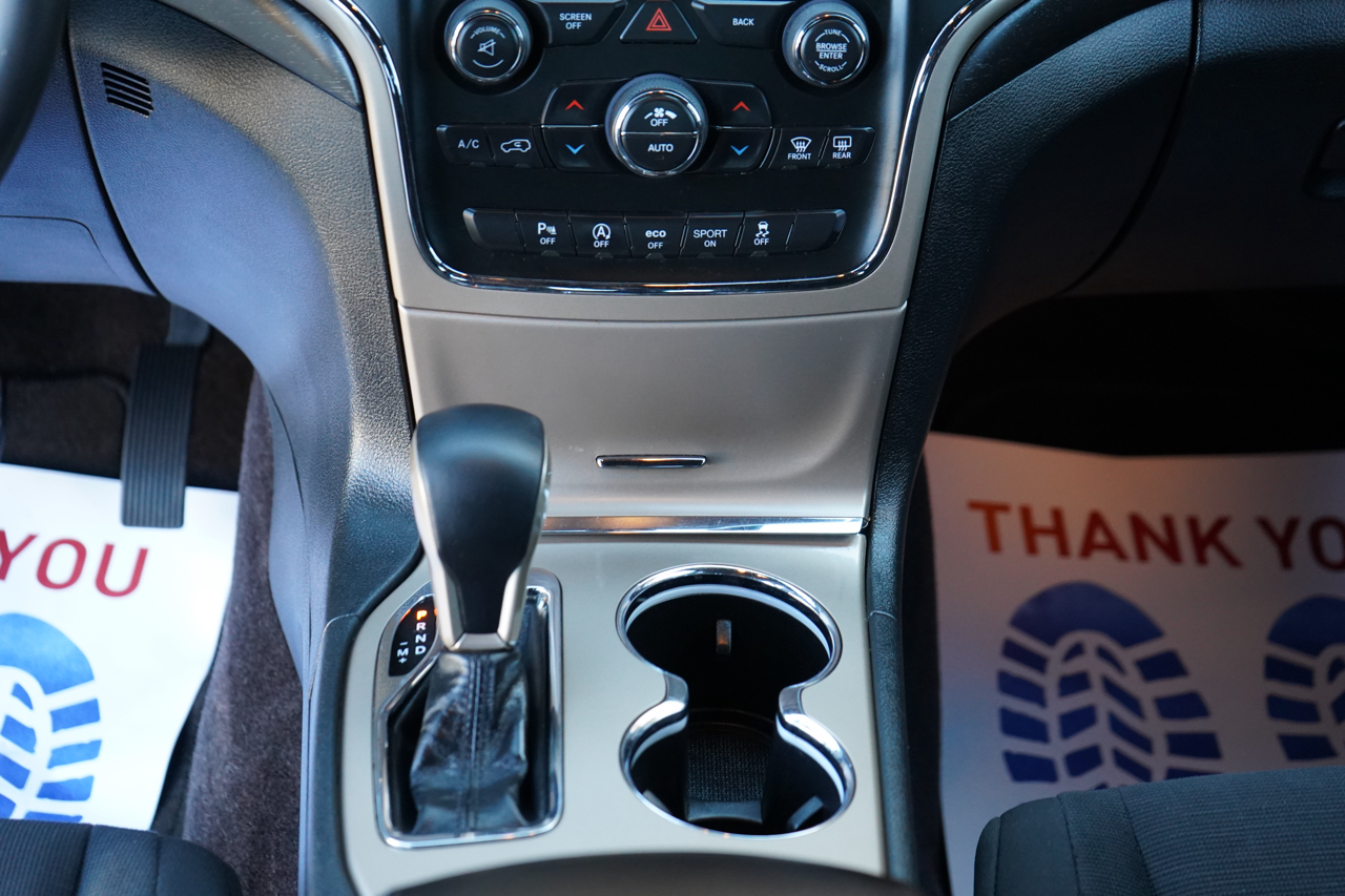 Jeep Grand Cherokee 4WD 4dr Laredo 2016