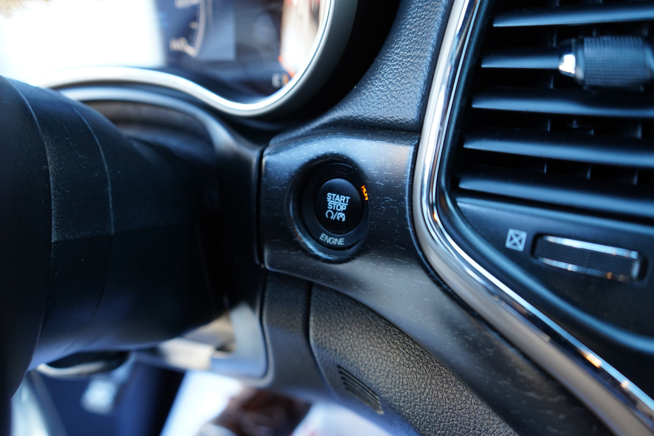 Jeep Grand Cherokee 4WD 4dr Laredo 2016