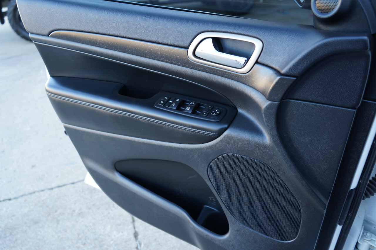 Jeep Grand Cherokee 4WD 4dr Laredo 2016