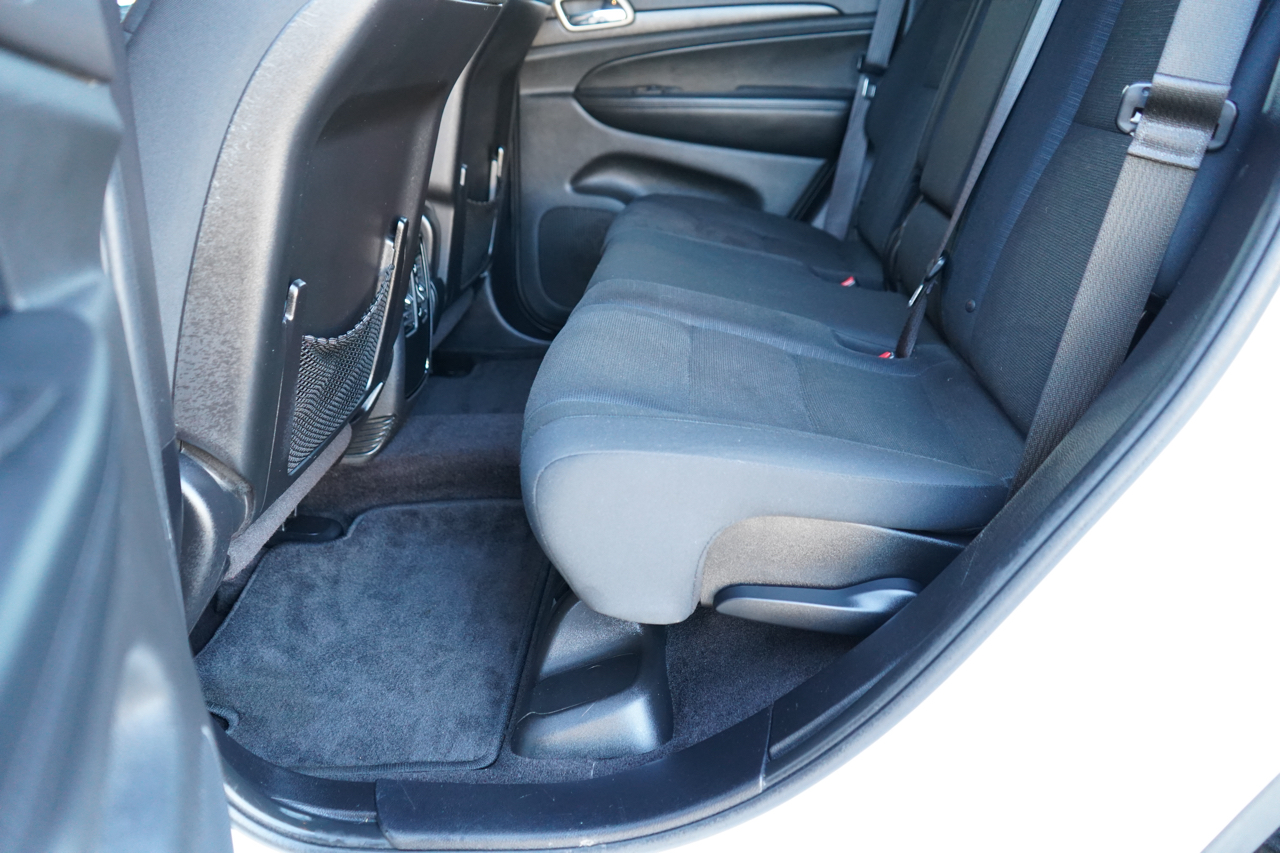 Jeep Grand Cherokee 4WD 4dr Laredo 2016