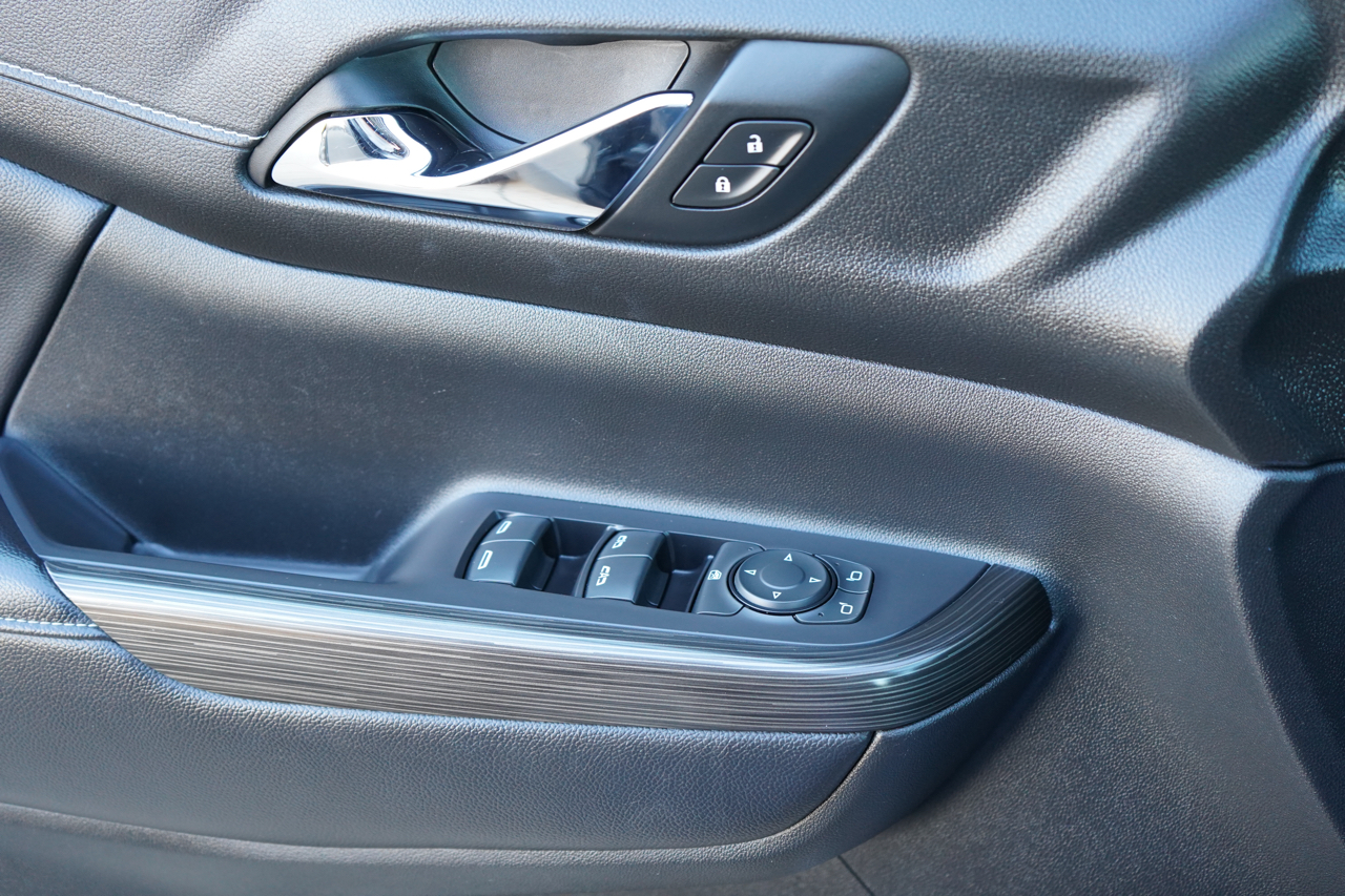 GMC Acadia FWD 4dr SLT 2020