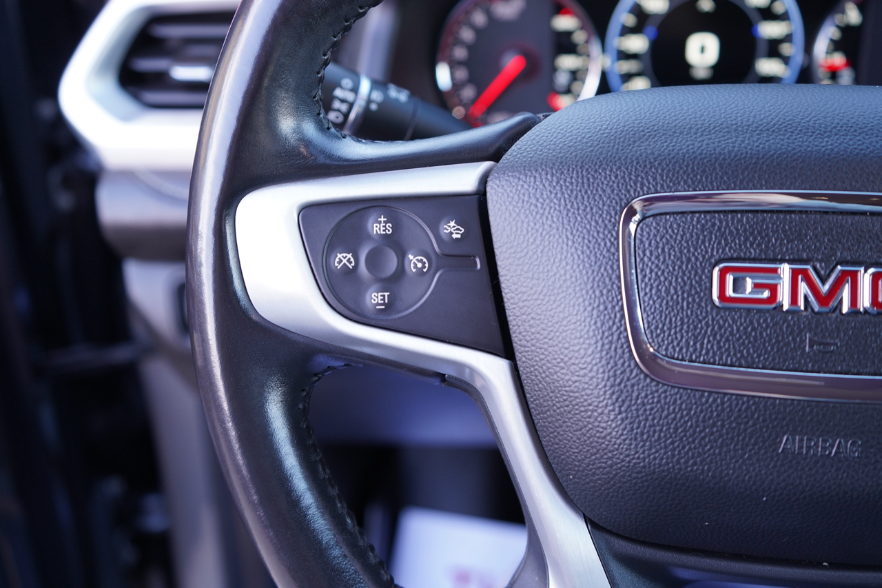 GMC Acadia FWD 4dr SLT 2020