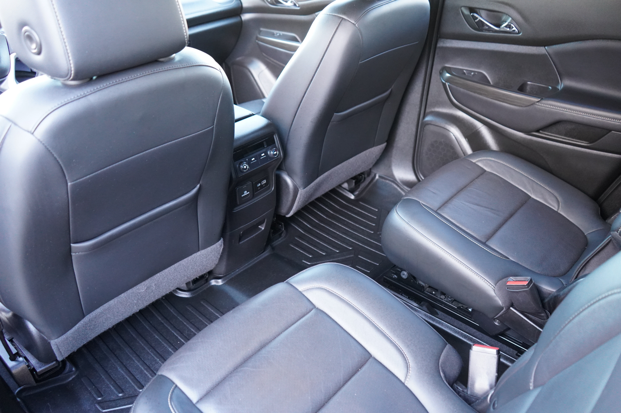 GMC Acadia FWD 4dr SLT 2020