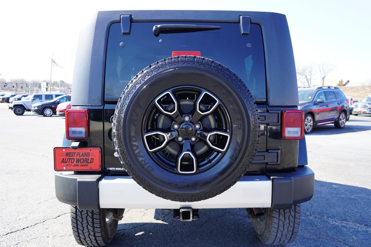 Jeep Wrangler 4WD 4dr Unlimited Sahara 2008