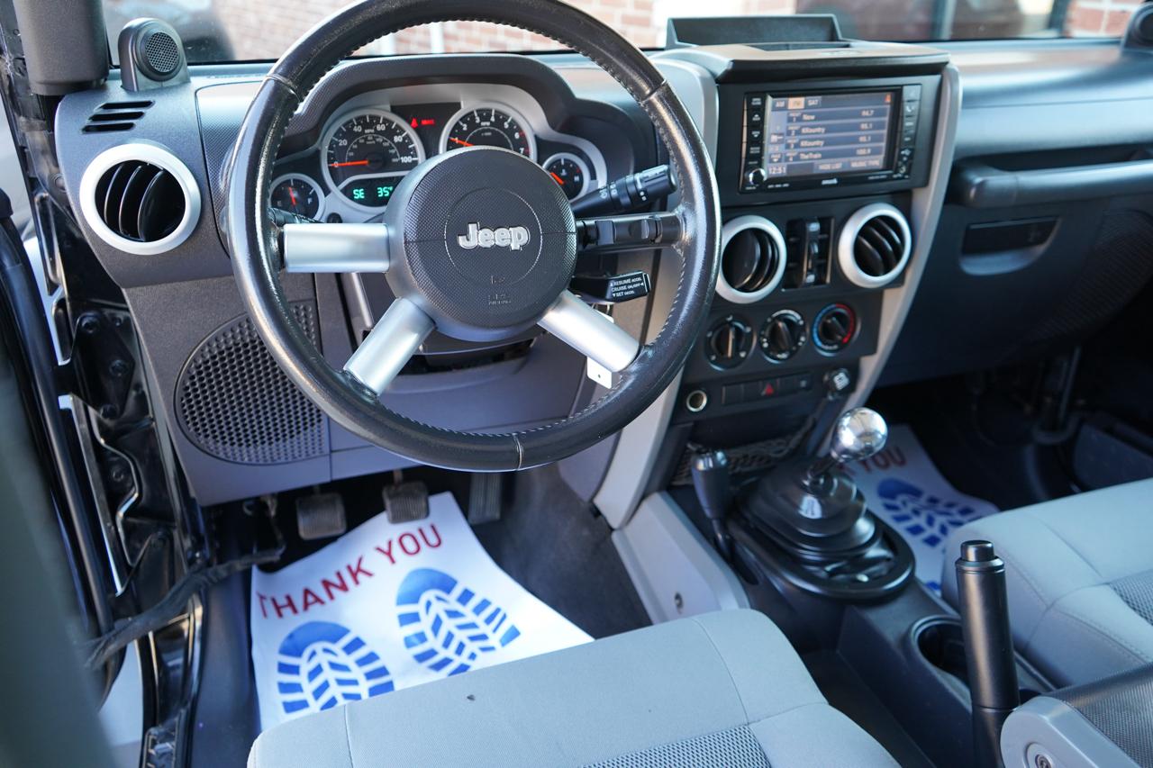 Jeep Wrangler 4WD 4dr Unlimited Sahara 2008