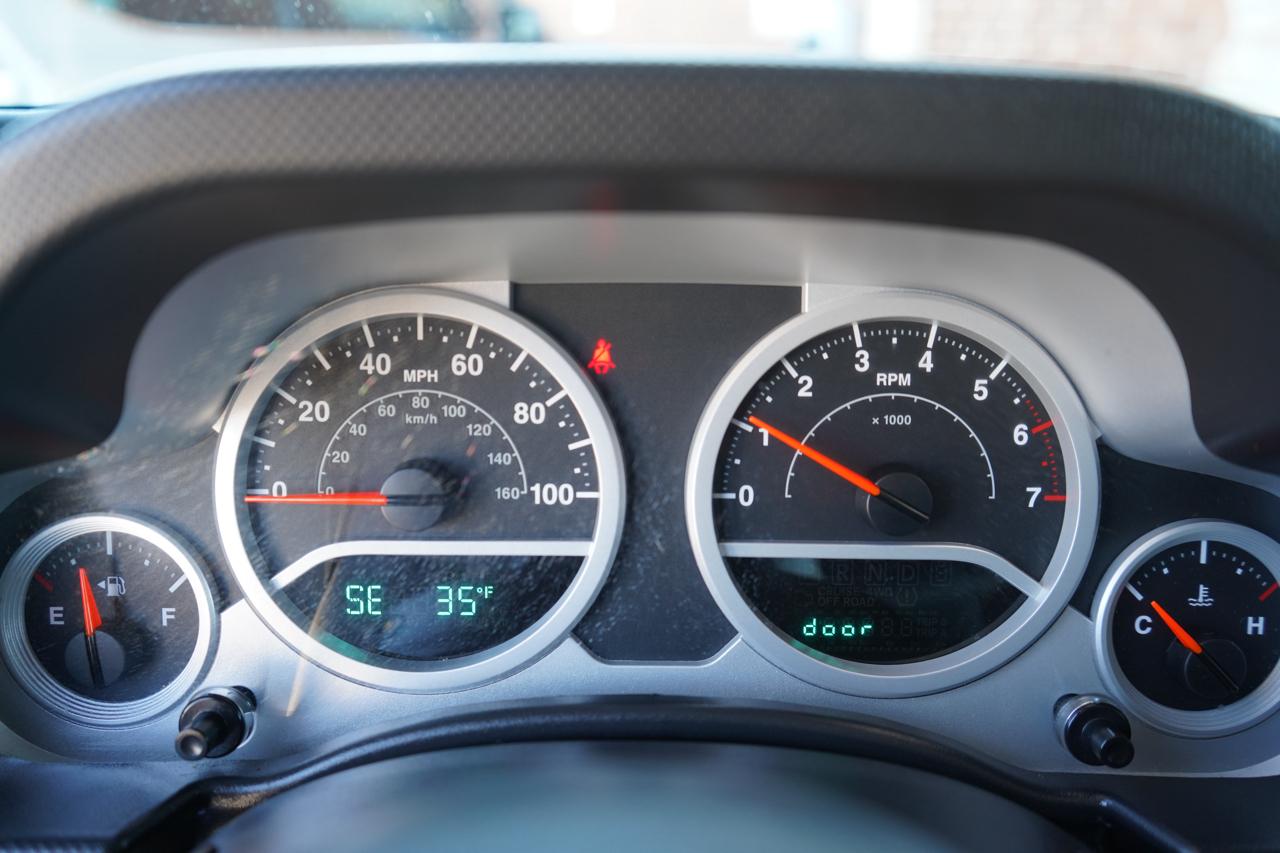 Jeep Wrangler 4WD 4dr Unlimited Sahara 2008